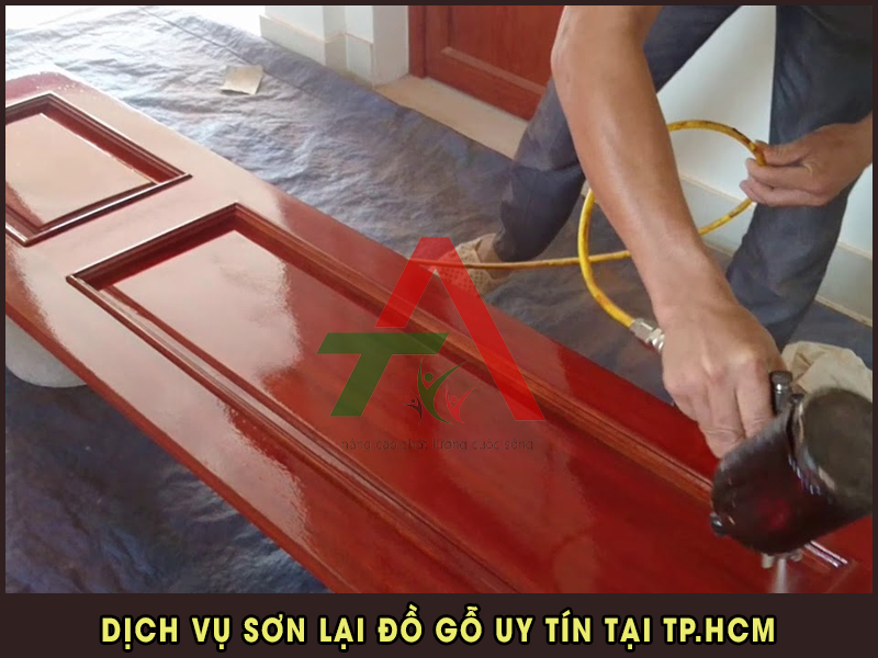 DỊCH VỤ SƠN LẠI ĐỒ GỖ UY TÍN TẠI TP.HCM